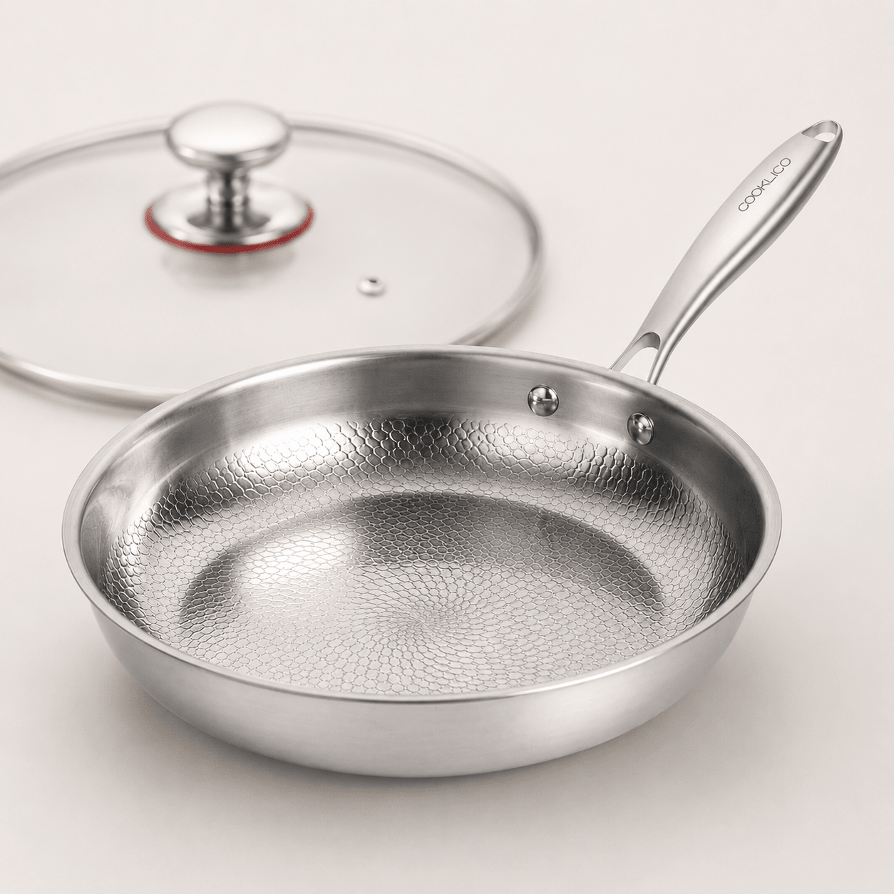 PureTitaniumPro™ Pan with Free Lid - Cooklico